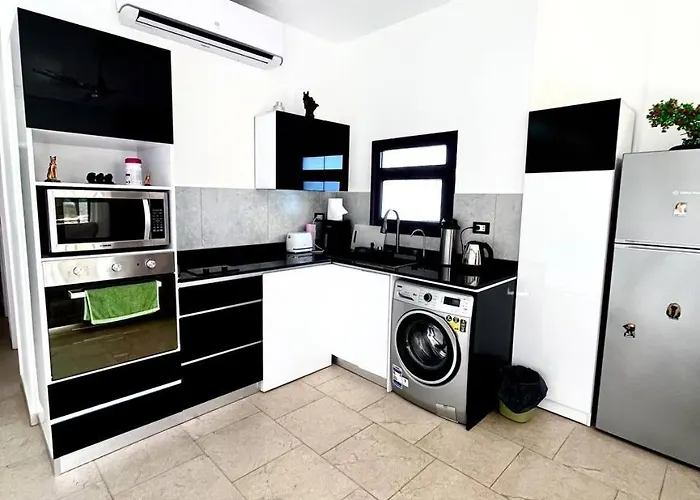 Appartement Front 2 Bedrooms *