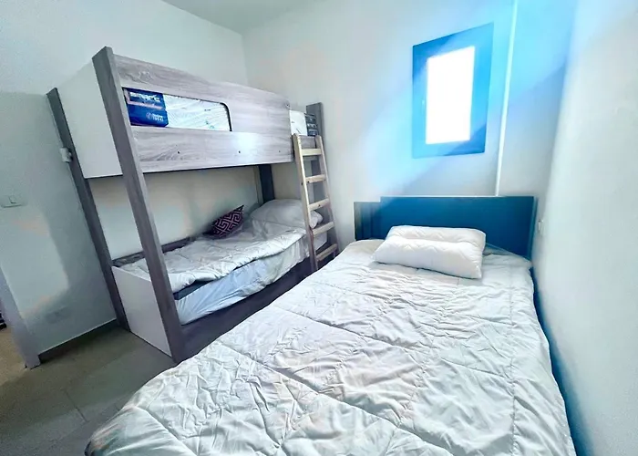 Front 2 Bedrooms